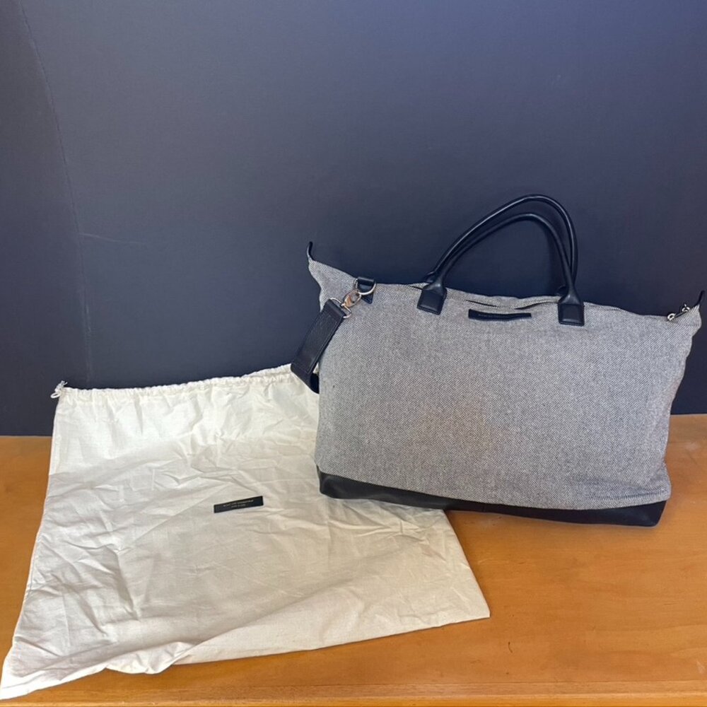 WANT Les Essentiels unisex weekender bag B&W cotton in excellent condition